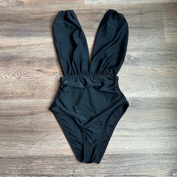 Cupshe Black One Piece Swimsuit - Picture 1 of 4